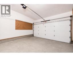 263 Coral Keys Drive NE - photo 44