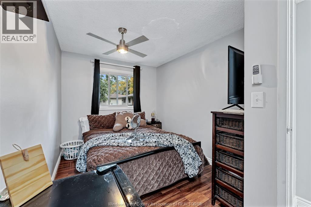 3090 FAIRLANE CRESCENT - 15