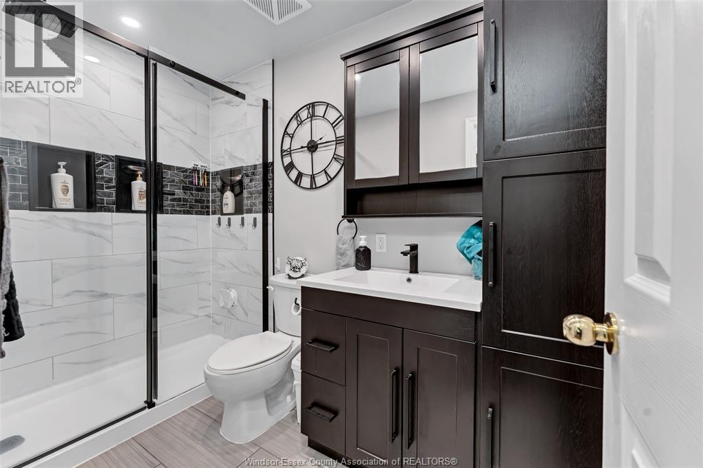 3090 FAIRLANE CRESCENT - Image 17