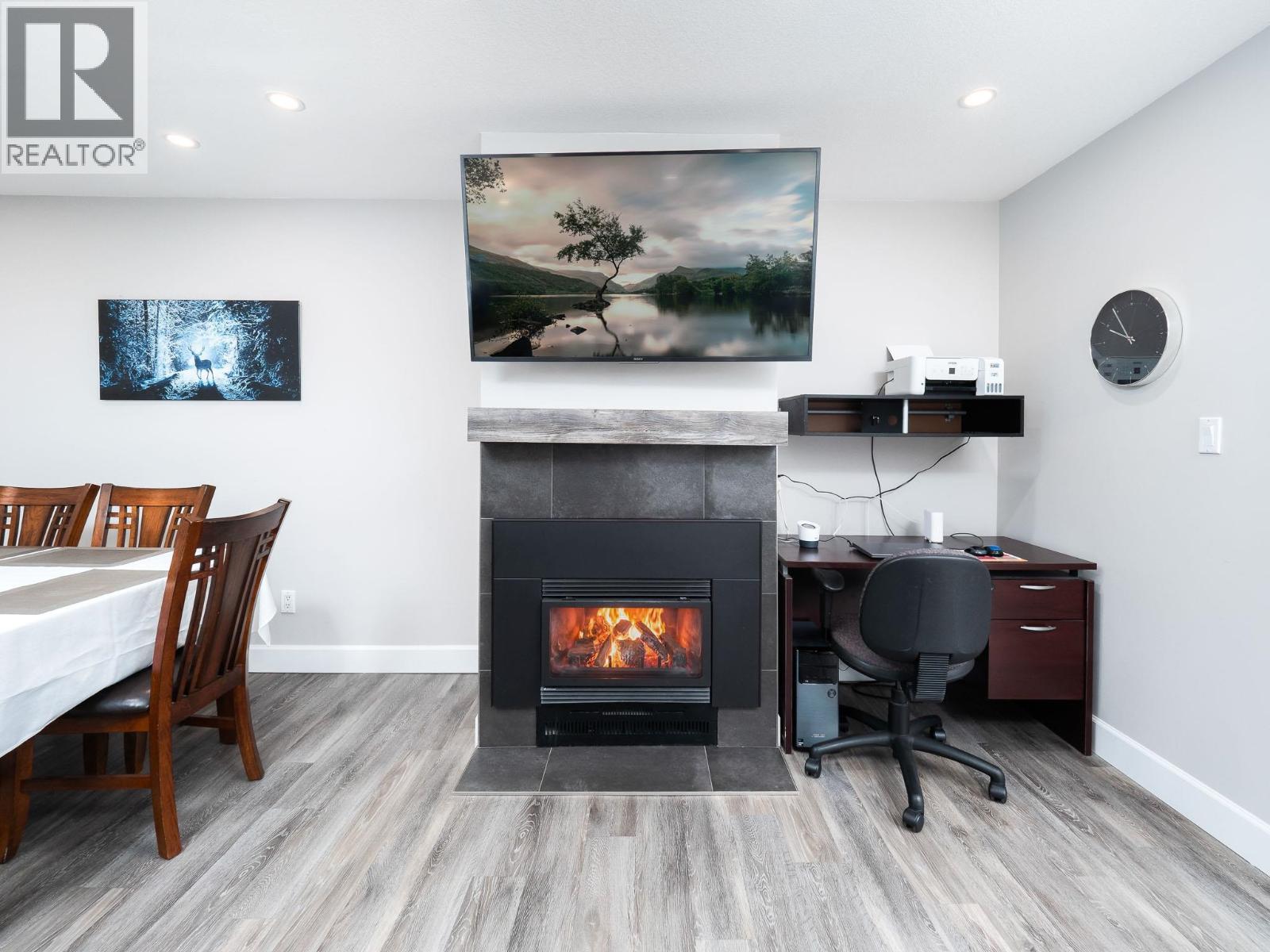 Primary bedroom of 112 3033 OSPIKA BOULEVARD · Prince George, BC