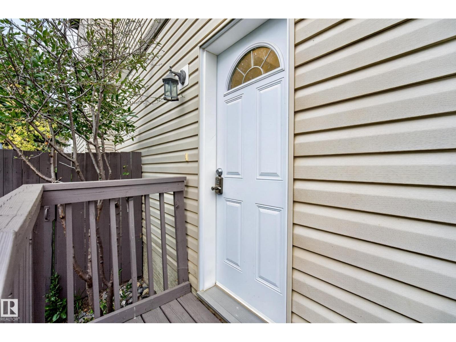 10216 150 ST NW - 39