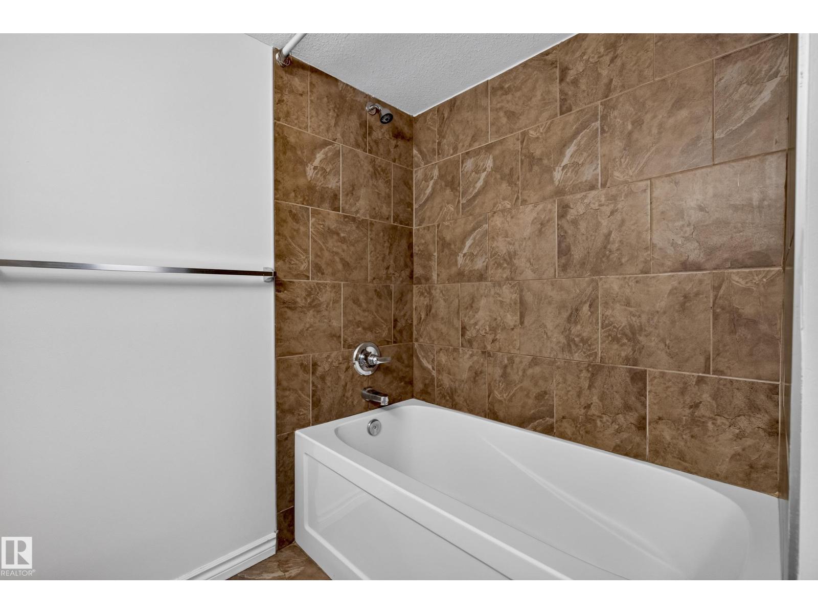 10216 150 ST NW - Image 50