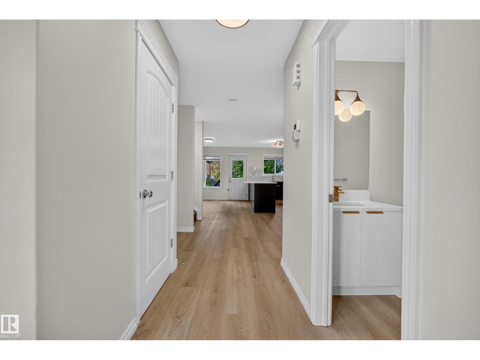 10216 150 ST NW - 6