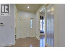16 Rockcliff Point NW - photo 4