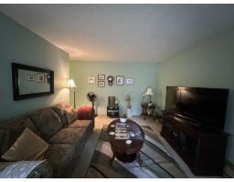 210 7426 138 Street, Surrey, BC V3W6G4 Photo 8