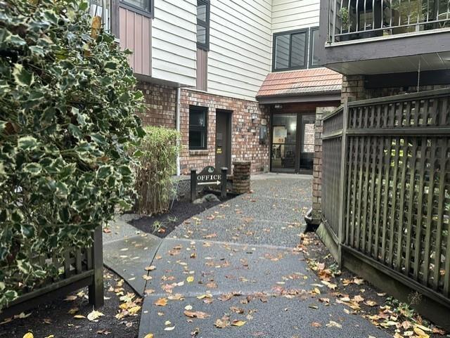 210 7426 138 STREET, Surrey