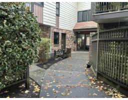 210 7426 138 Street, Surrey, BC V3W6G4 Photo 14