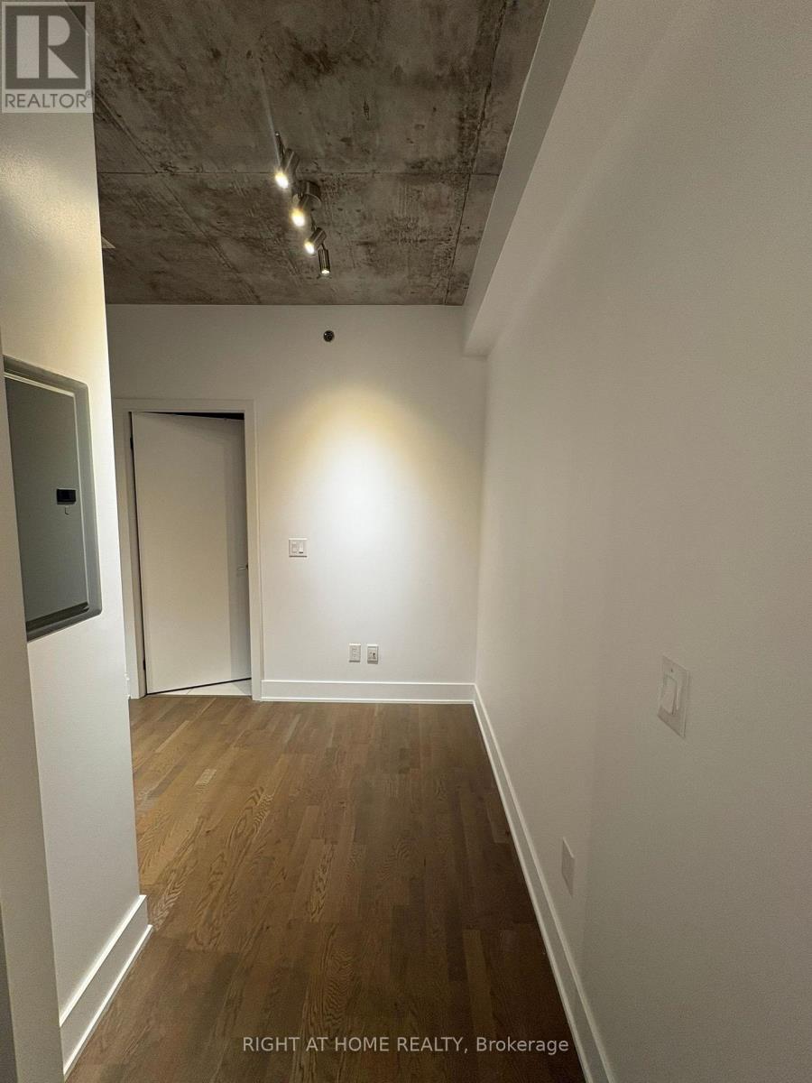 #602 90 TRINITY STREET - Image 5