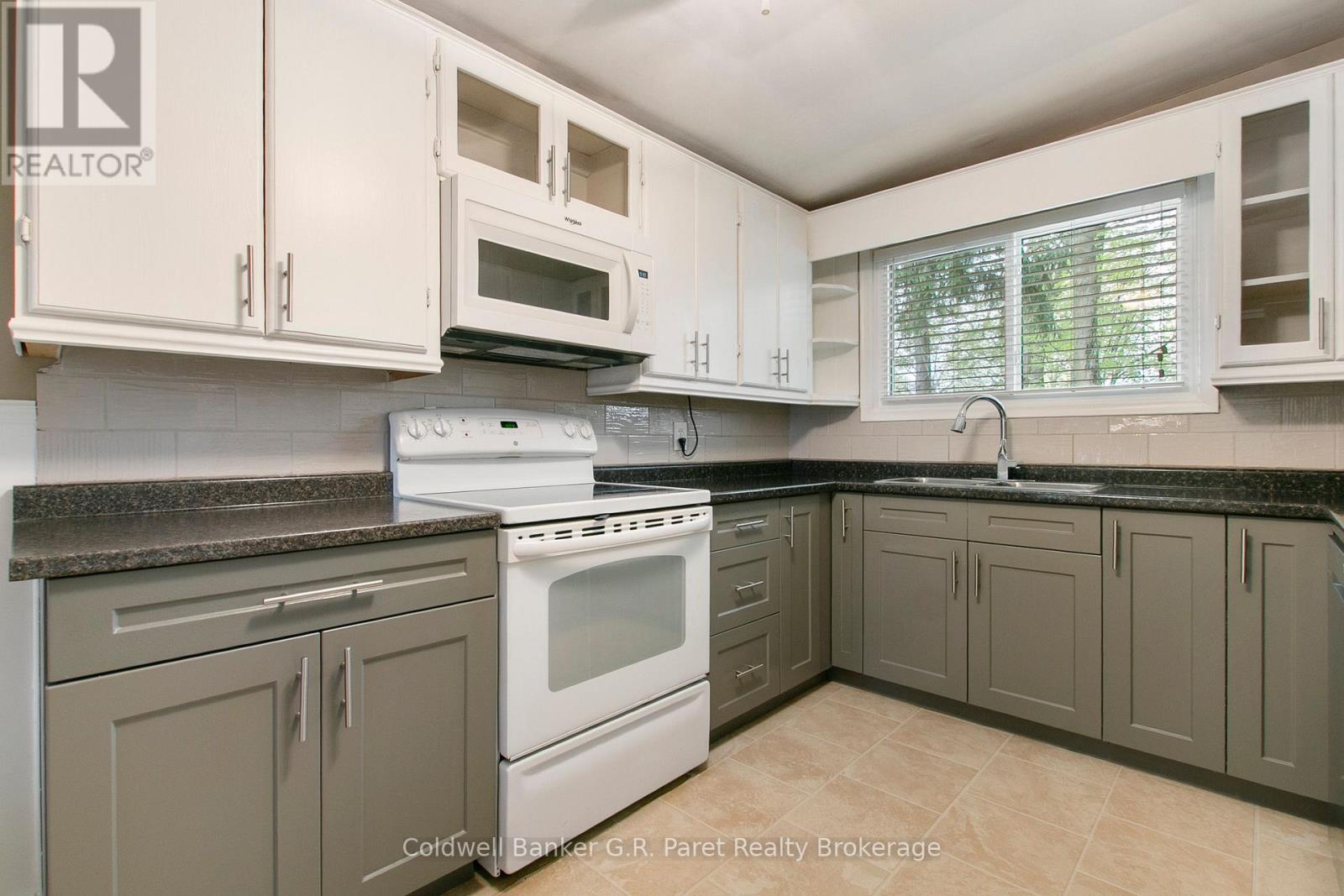 105 Queen Street — photo 7