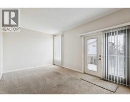 568 Strathcona Drive SW - photo 16
