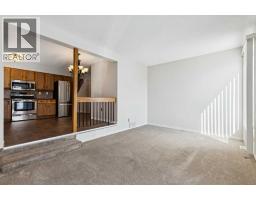 568 Strathcona Drive SW - photo 19