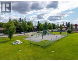 568 Strathcona Drive SW - photo 50