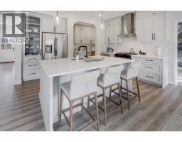 1607 Baywater Street SW - photo 4