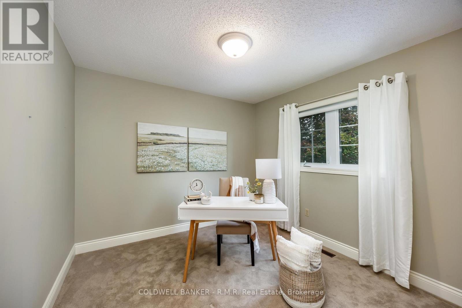 1090 Thimbleberry Circle — photo 29