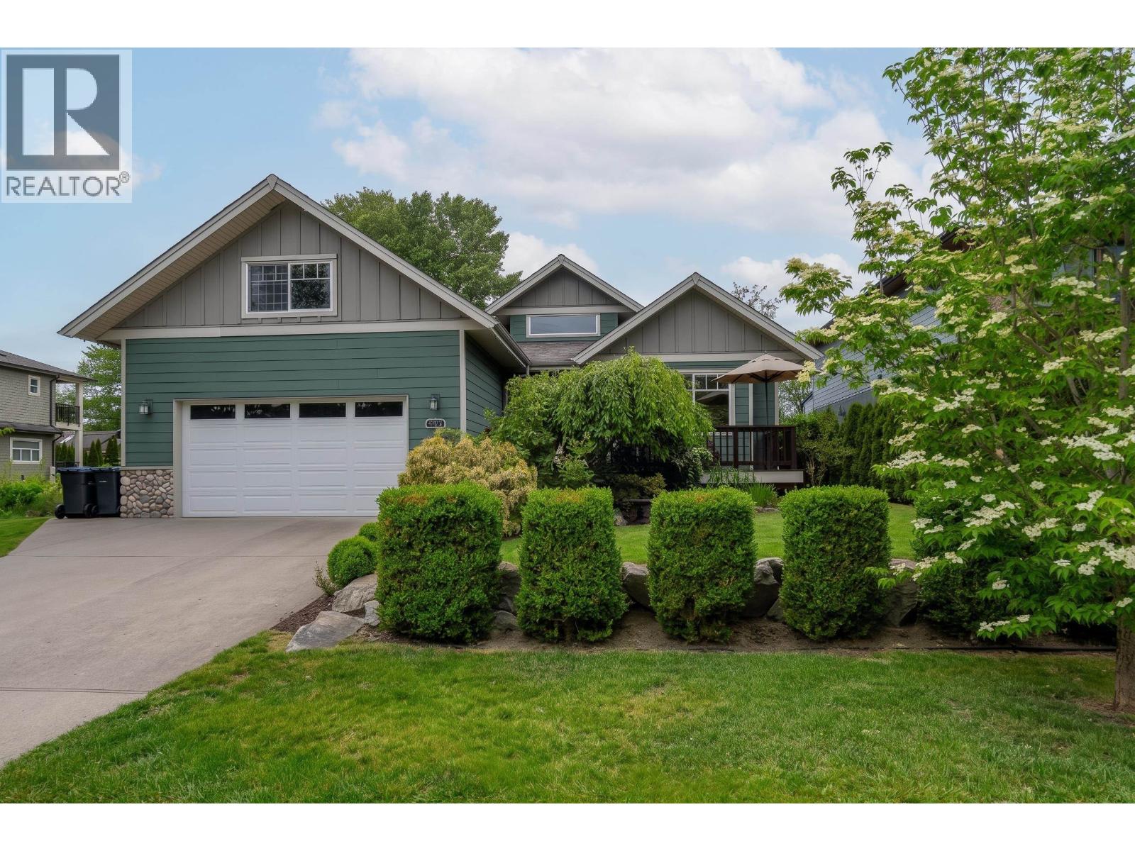 1545 JUDD ROAD, Squamish
