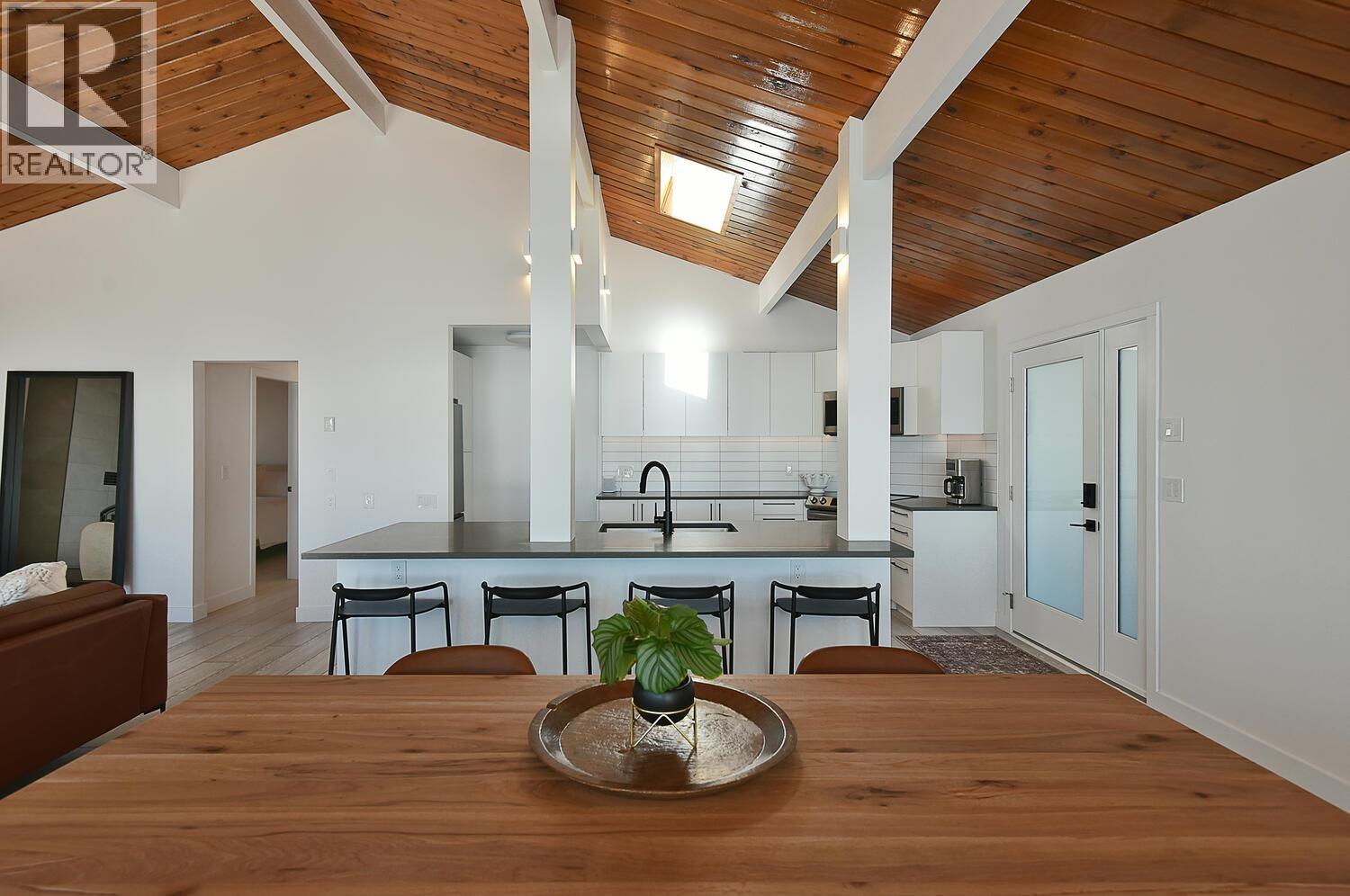 5350 SUSAN WAY, Halfmoon Bay
