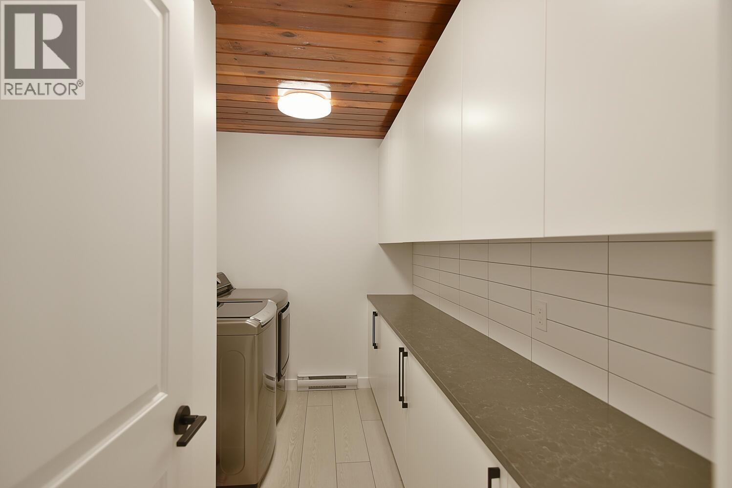 5350 SUSAN WAY, Halfmoon Bay