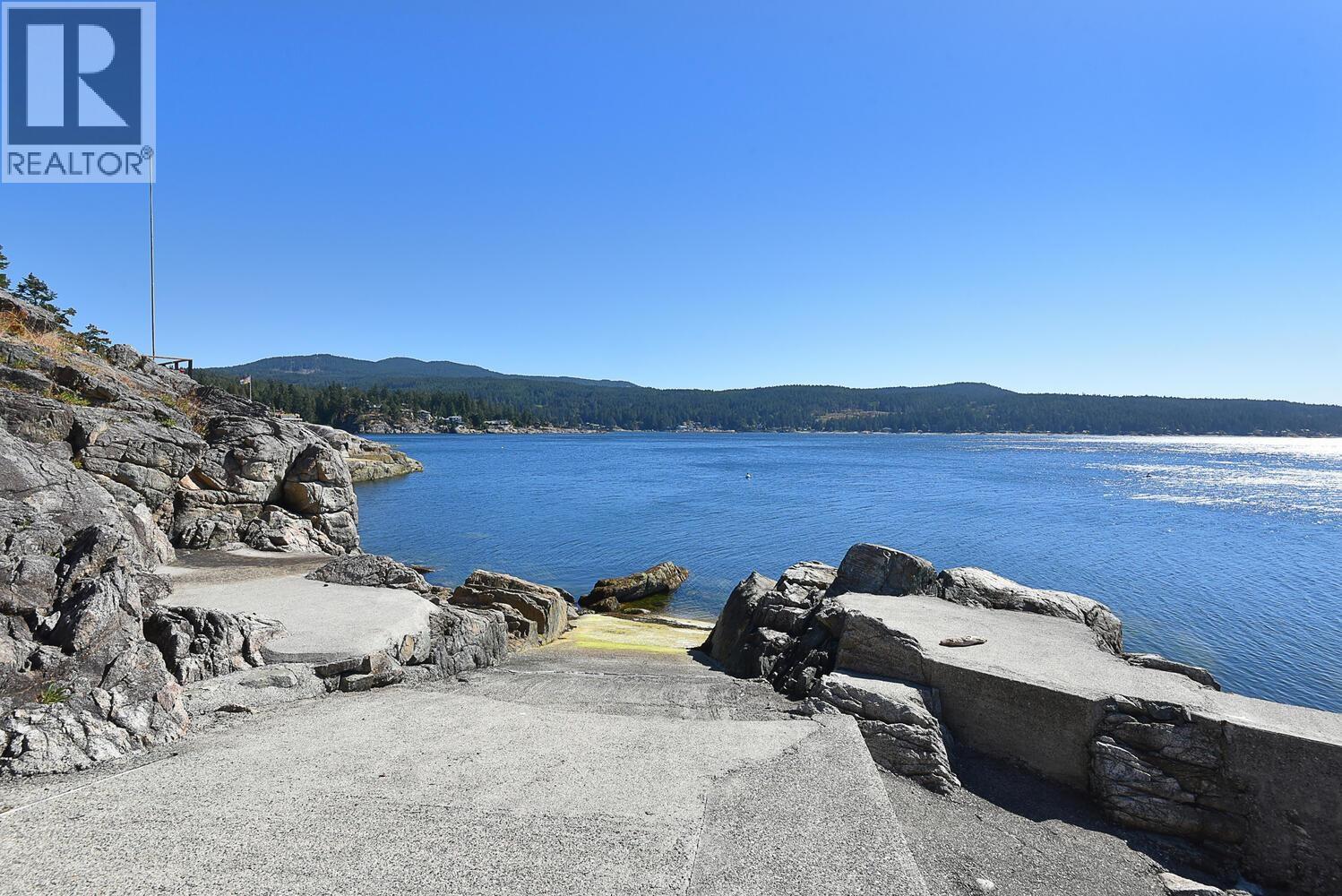 5350 SUSAN WAY, Halfmoon Bay