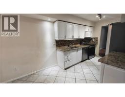 2110 Cleaver Avenue Unit# 215, Burlington, ON L7M3Z3 Photo 12