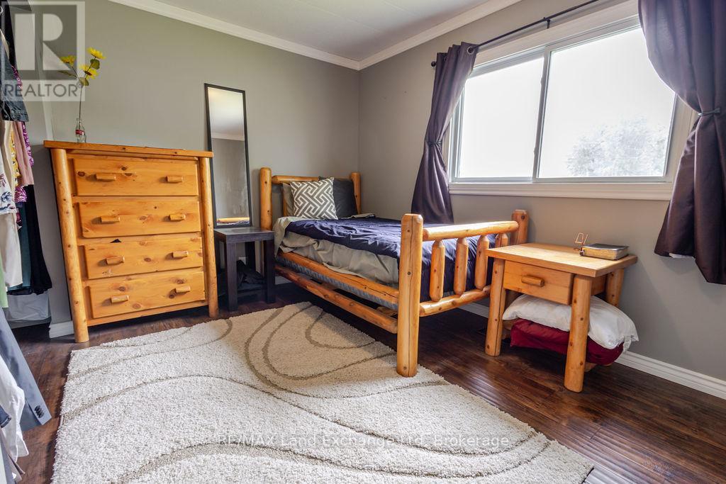 463 WOLSLEY STREET - 15
