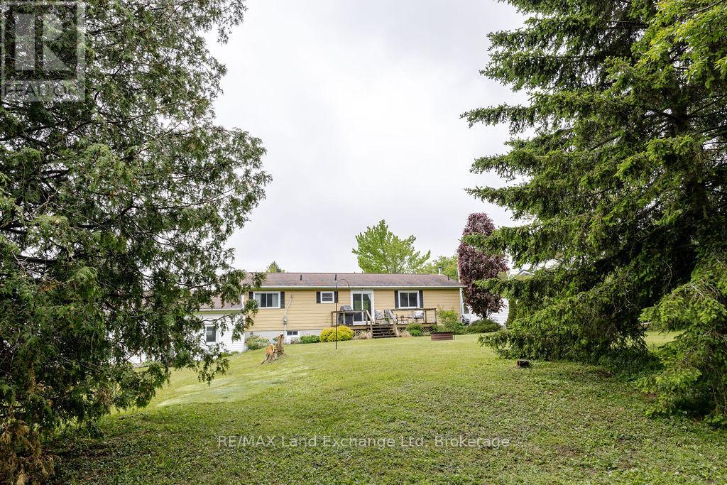 463 WOLSLEY STREET - 31
