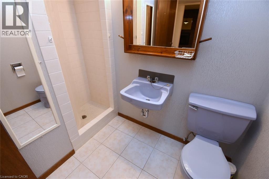 5 ROGERS Road - 24