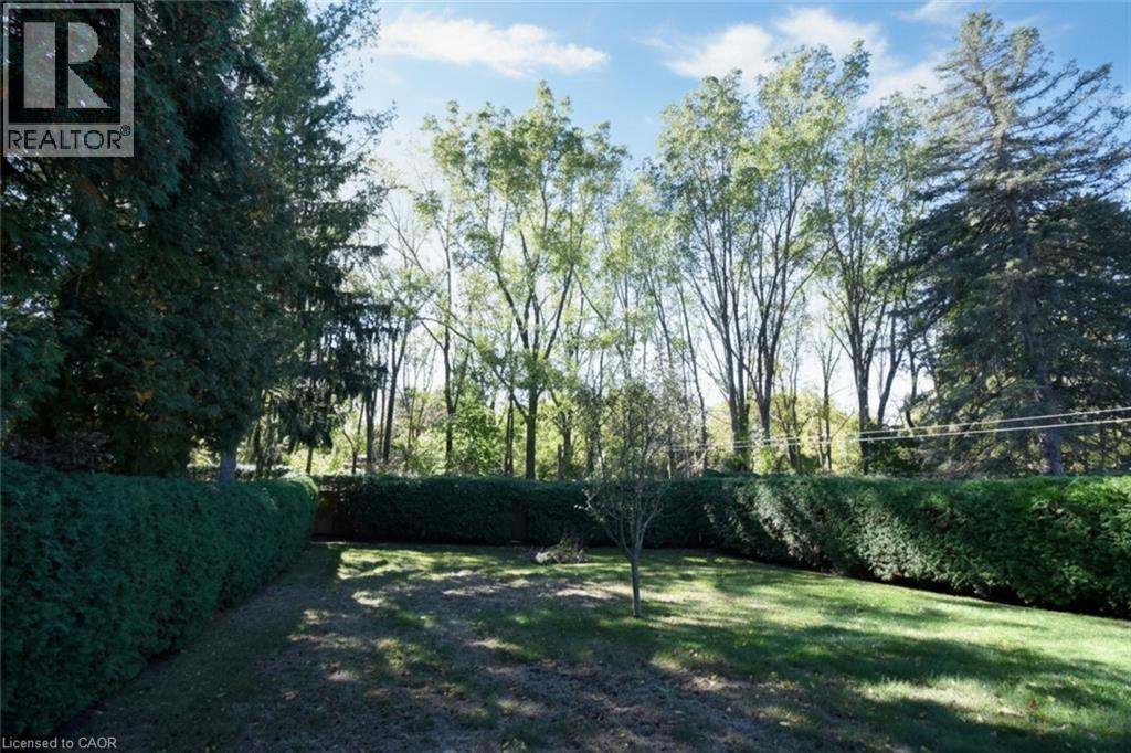 5 ROGERS Road - Image 6
