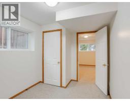 230 Eagle Road N - photo 23