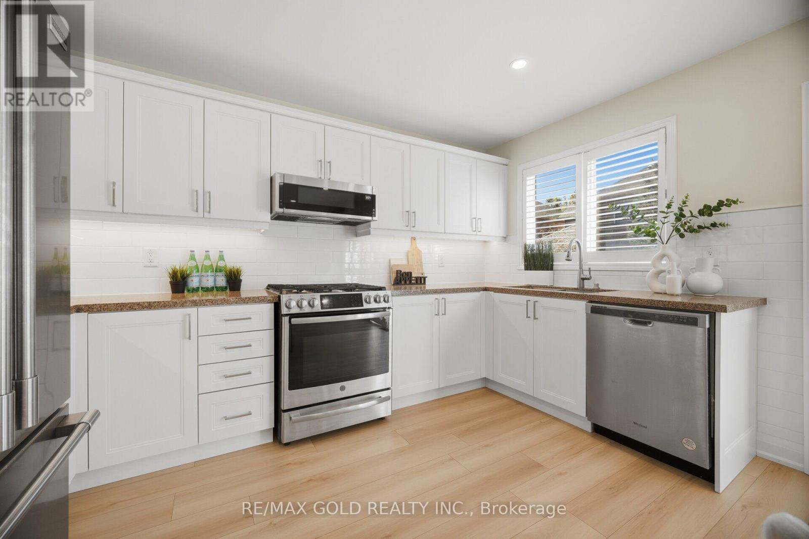 5566 BROADPATH GATE - Image 10