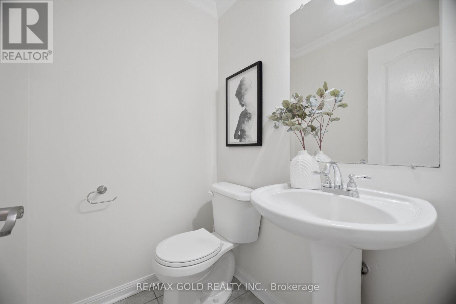 5566 BROADPATH GATE - Image 16