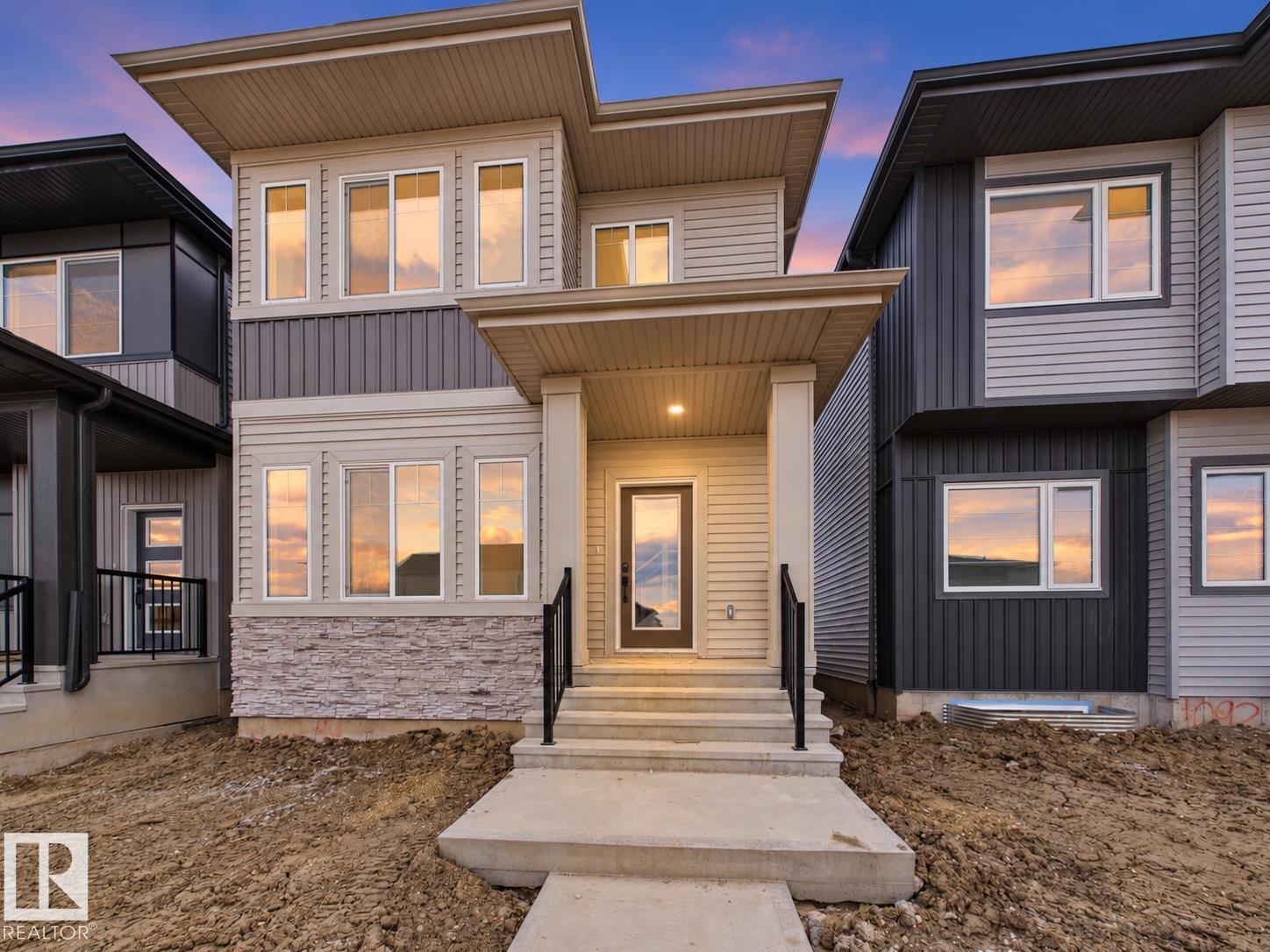 1094 MCLEOD AV - 35