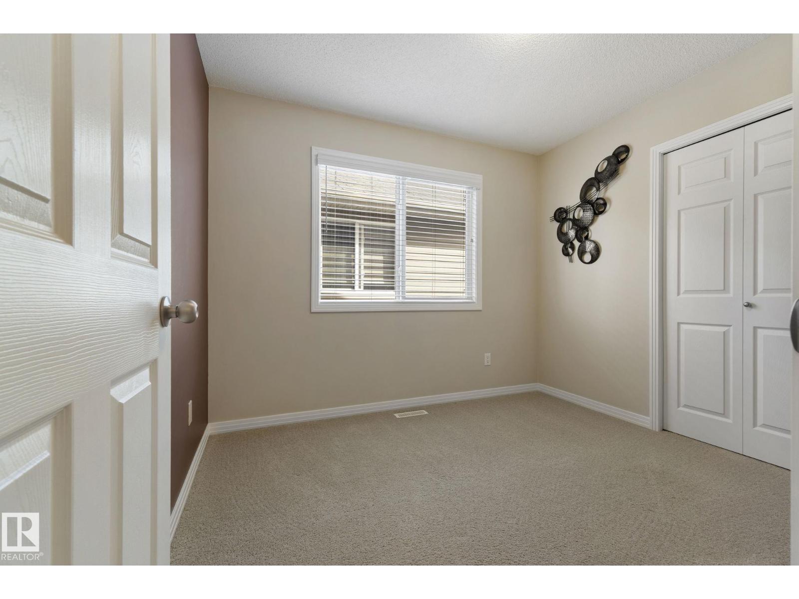 5915 6 AV SW - 30