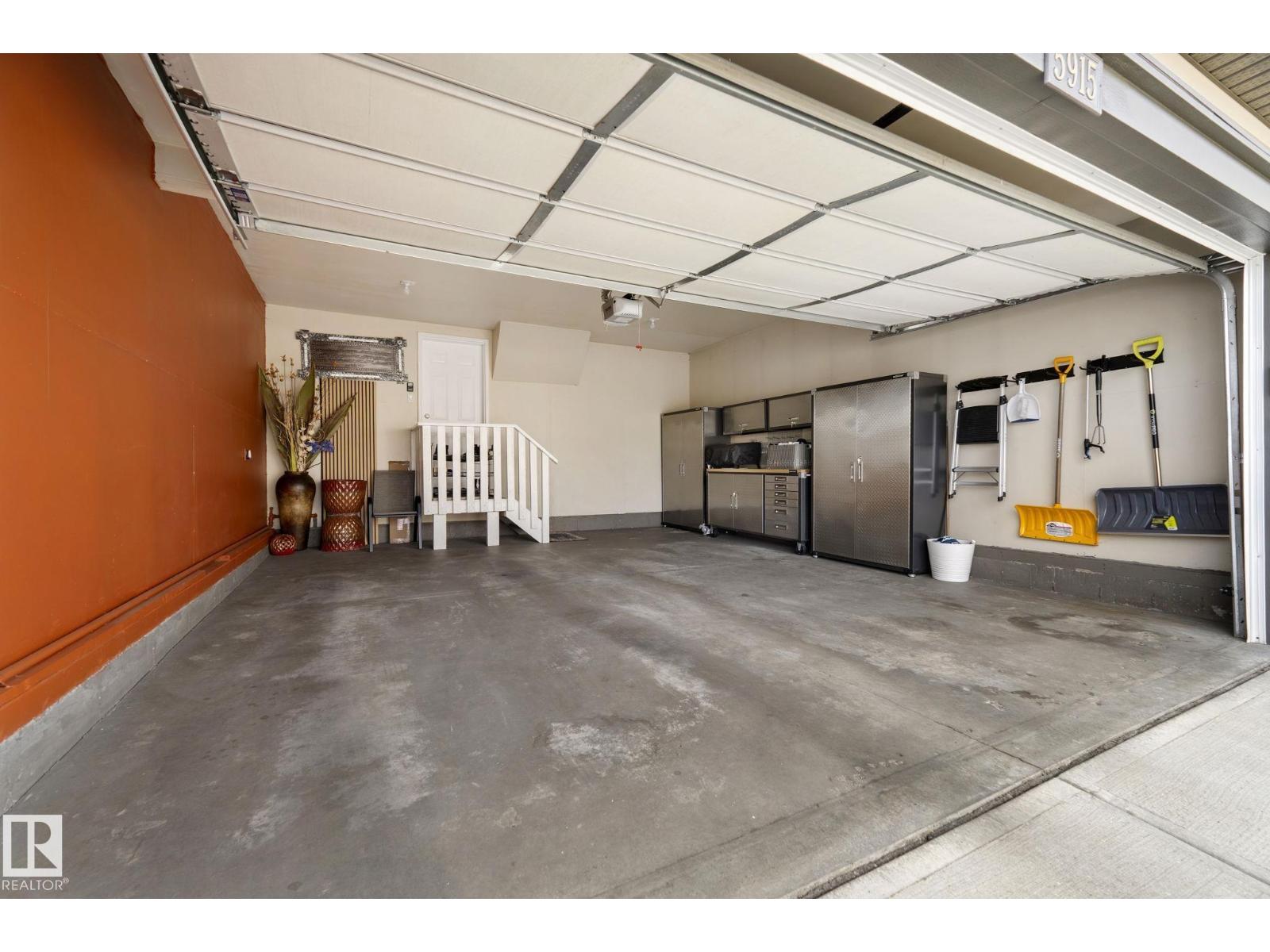 5915 6 AV SW - 53