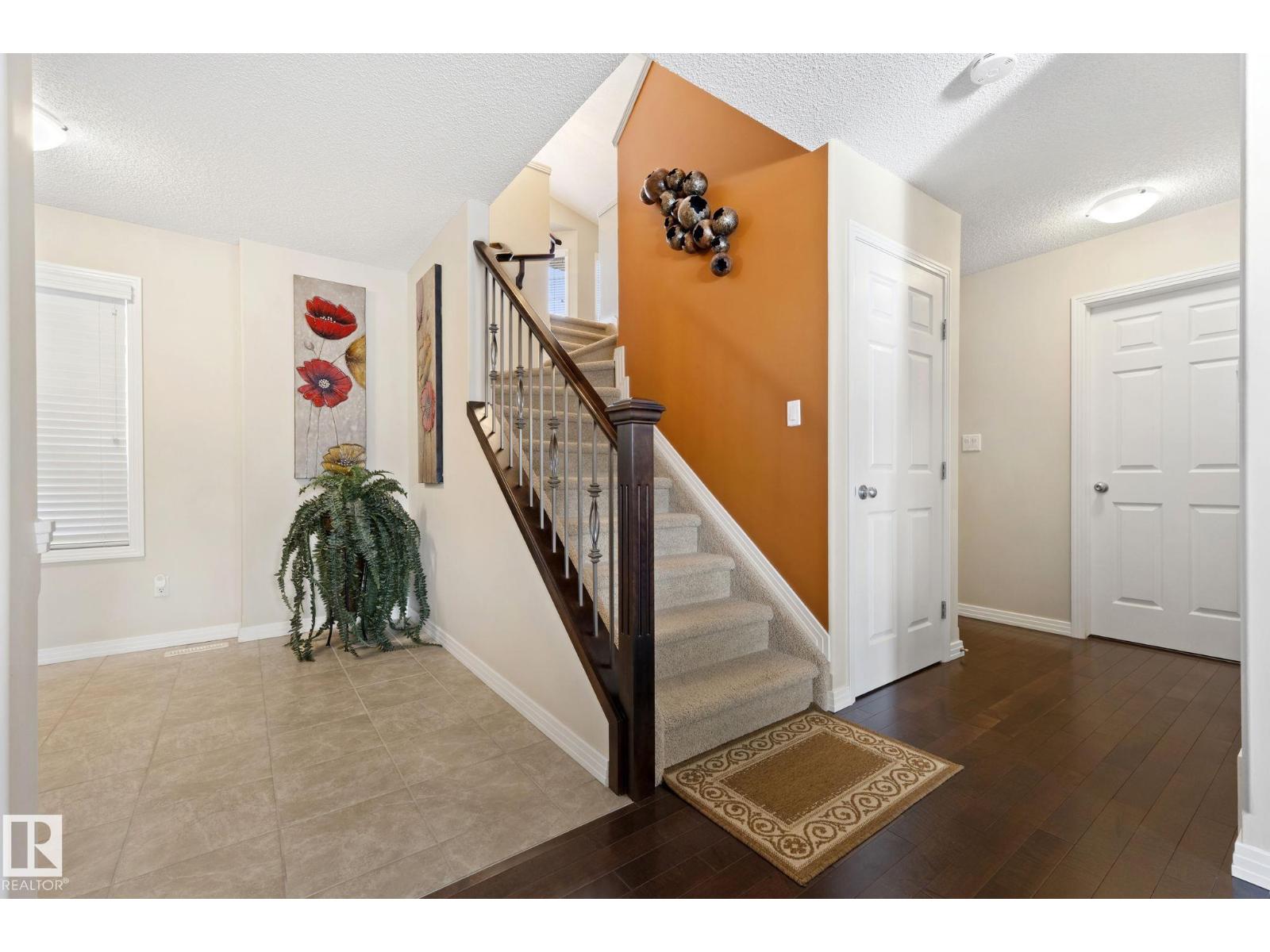 5915 6 AV SW - 9