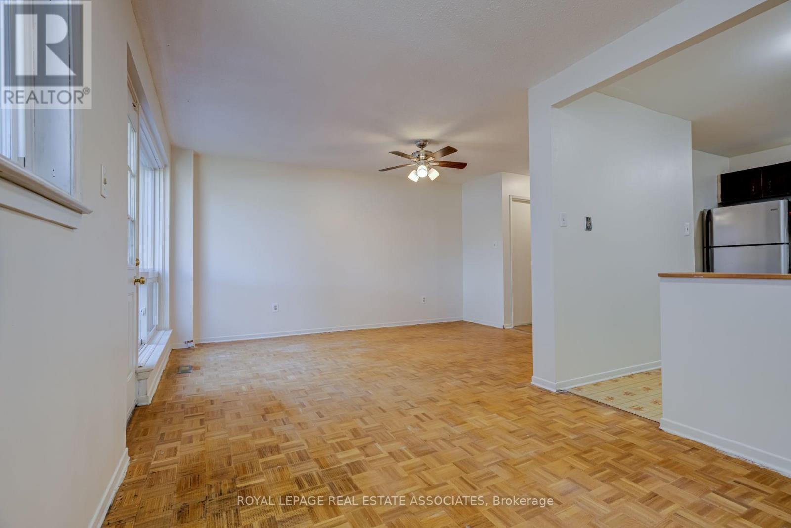 215 MISSISSAUGA VALLEY BOULEVARD - 9