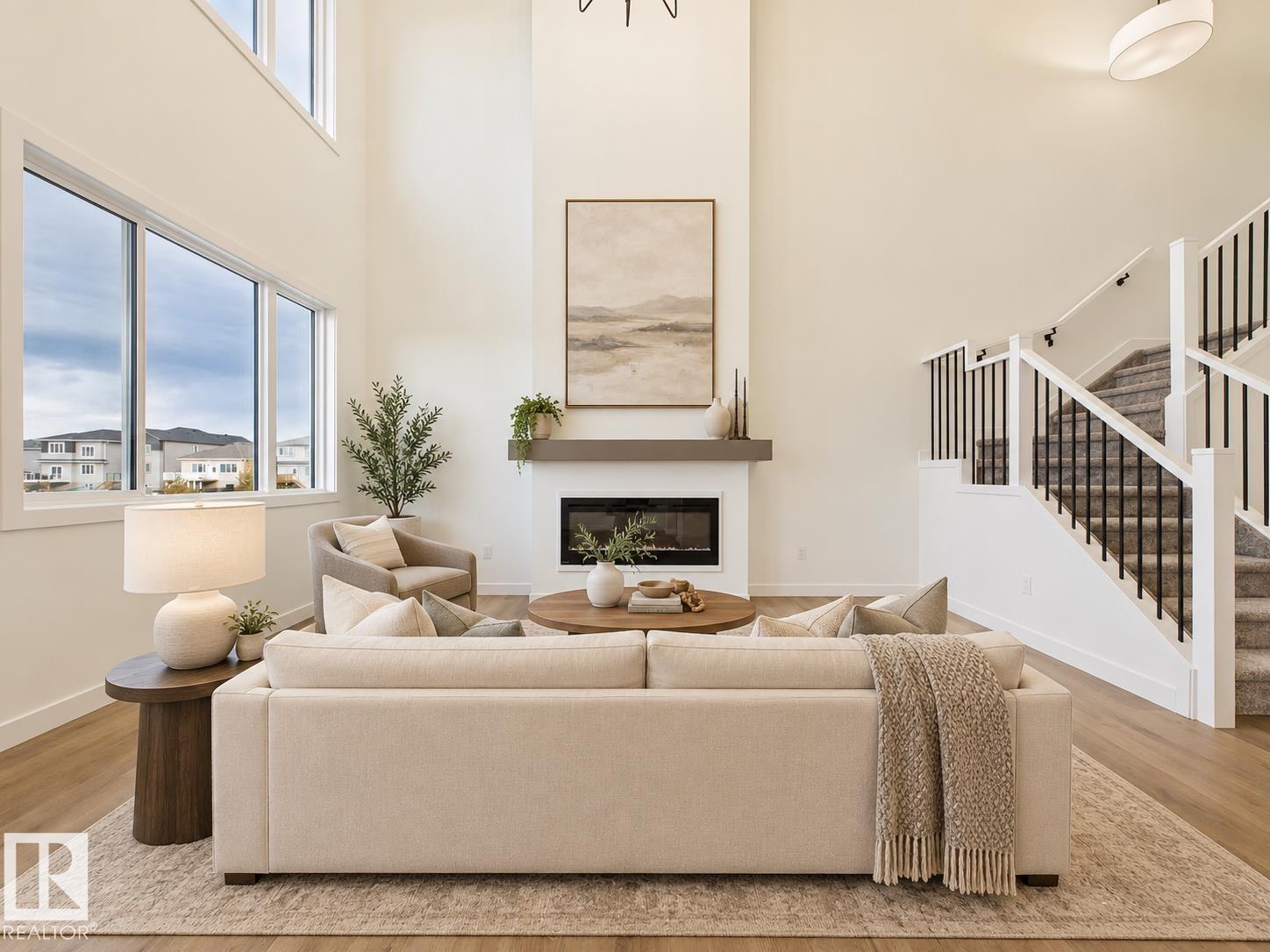 Property for sale at 120 CALEDON CR
