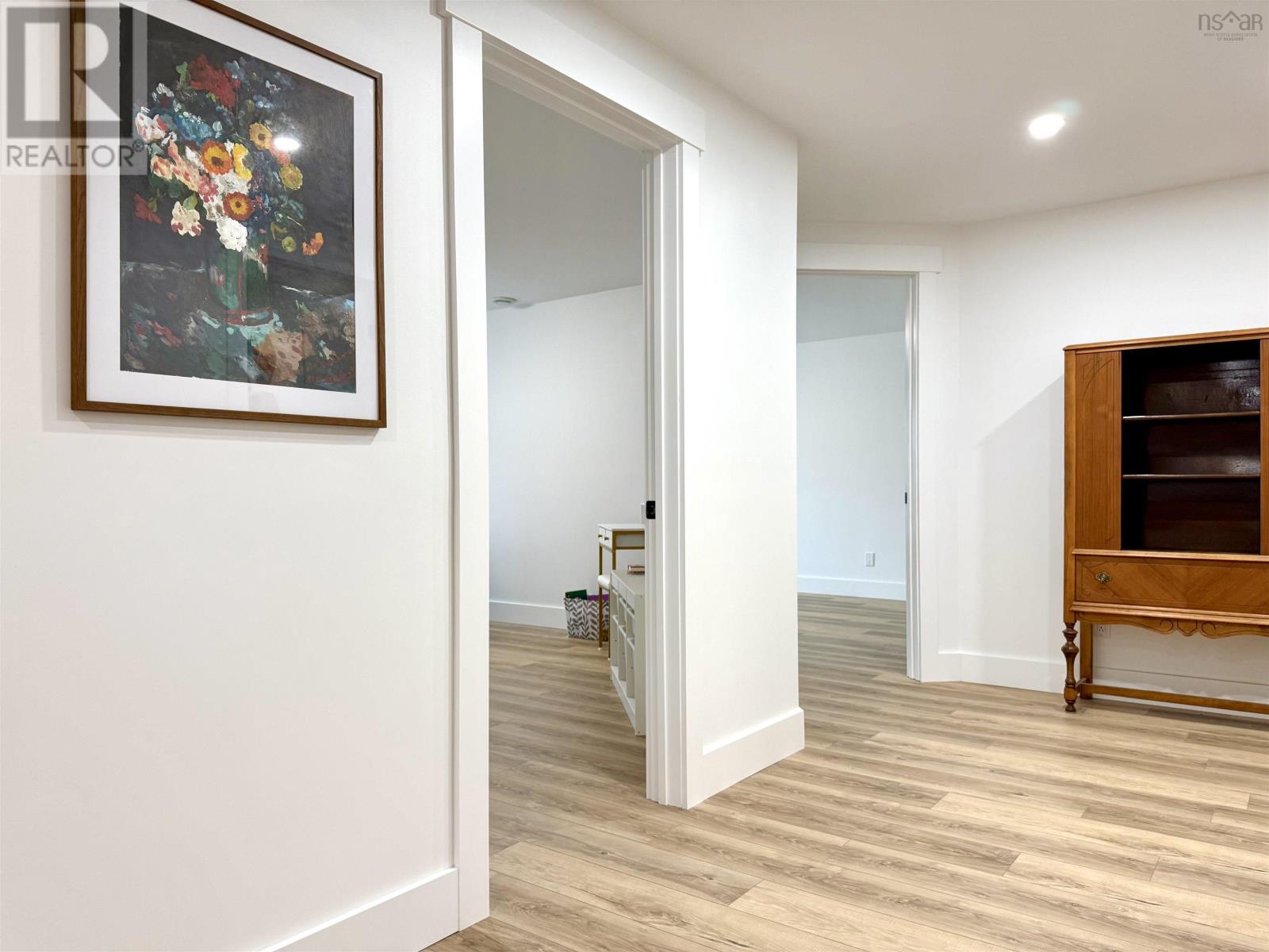 14 Marshview Drive - 42