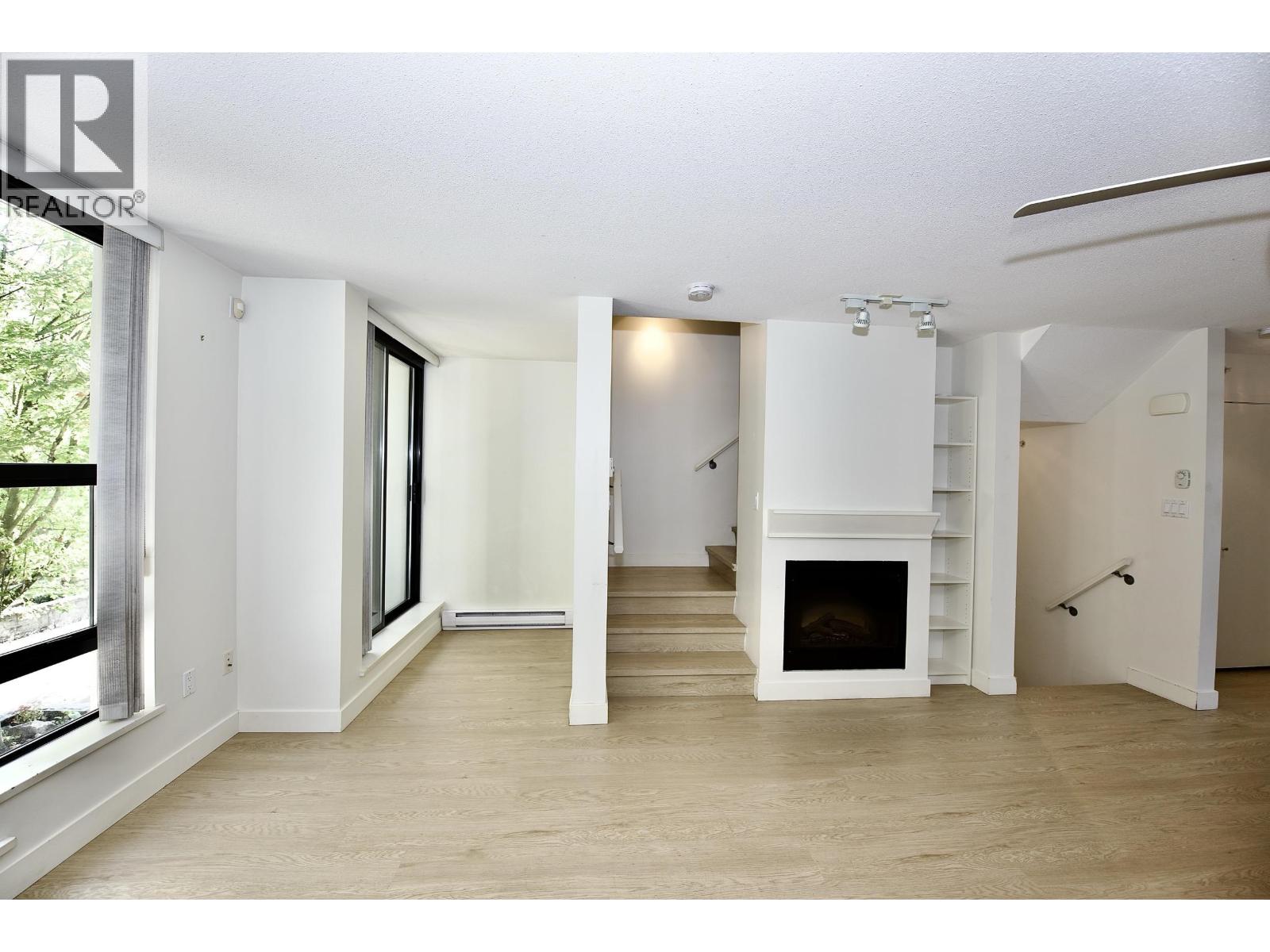 6 1185 THE HIGH STREET, Coquitlam - Image 1