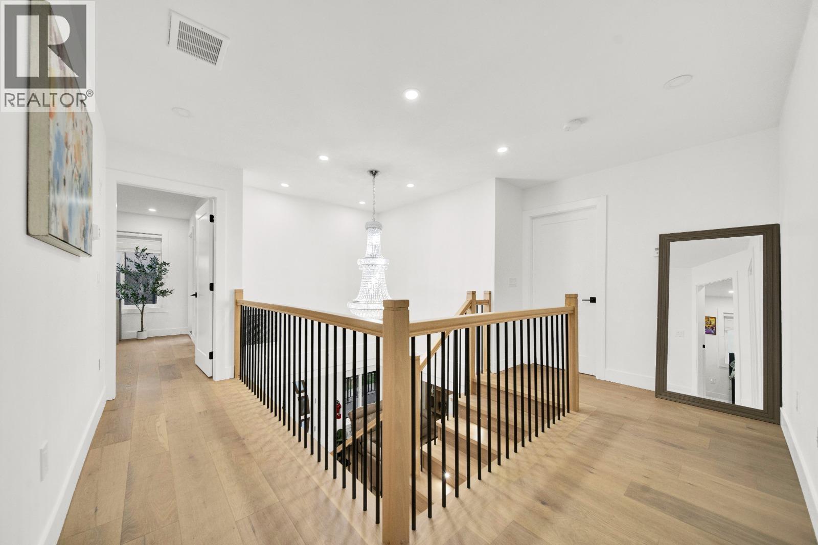 264 HUME STREET, New Westminster - Image 1