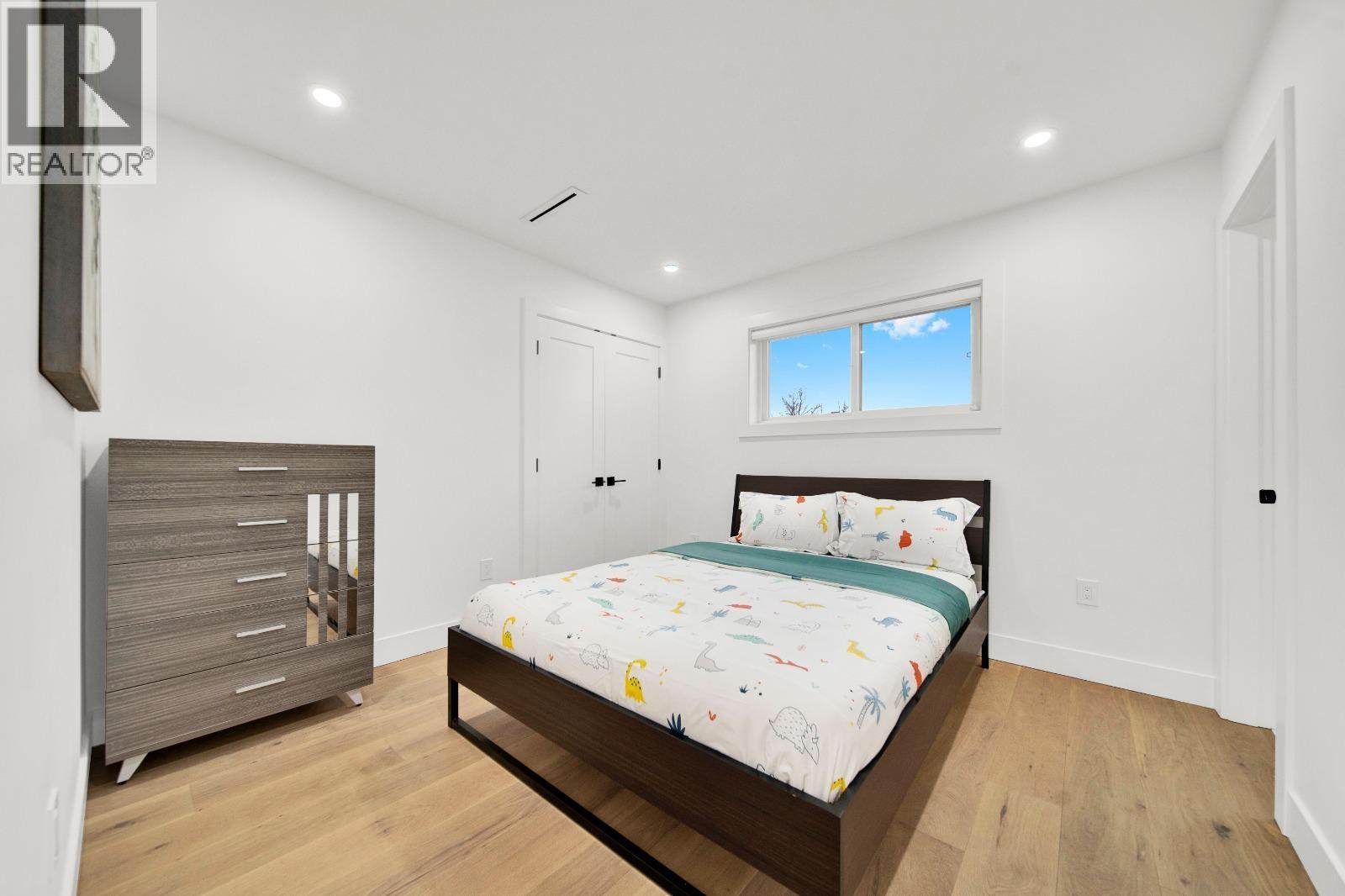 264 HUME STREET, New Westminster - Image 1