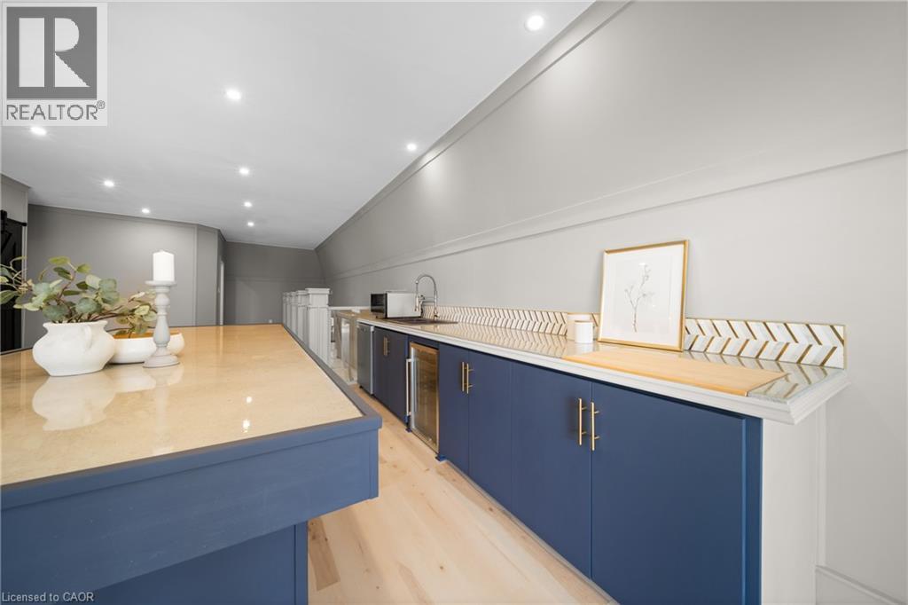 23 Cameron Drive — photo 36
