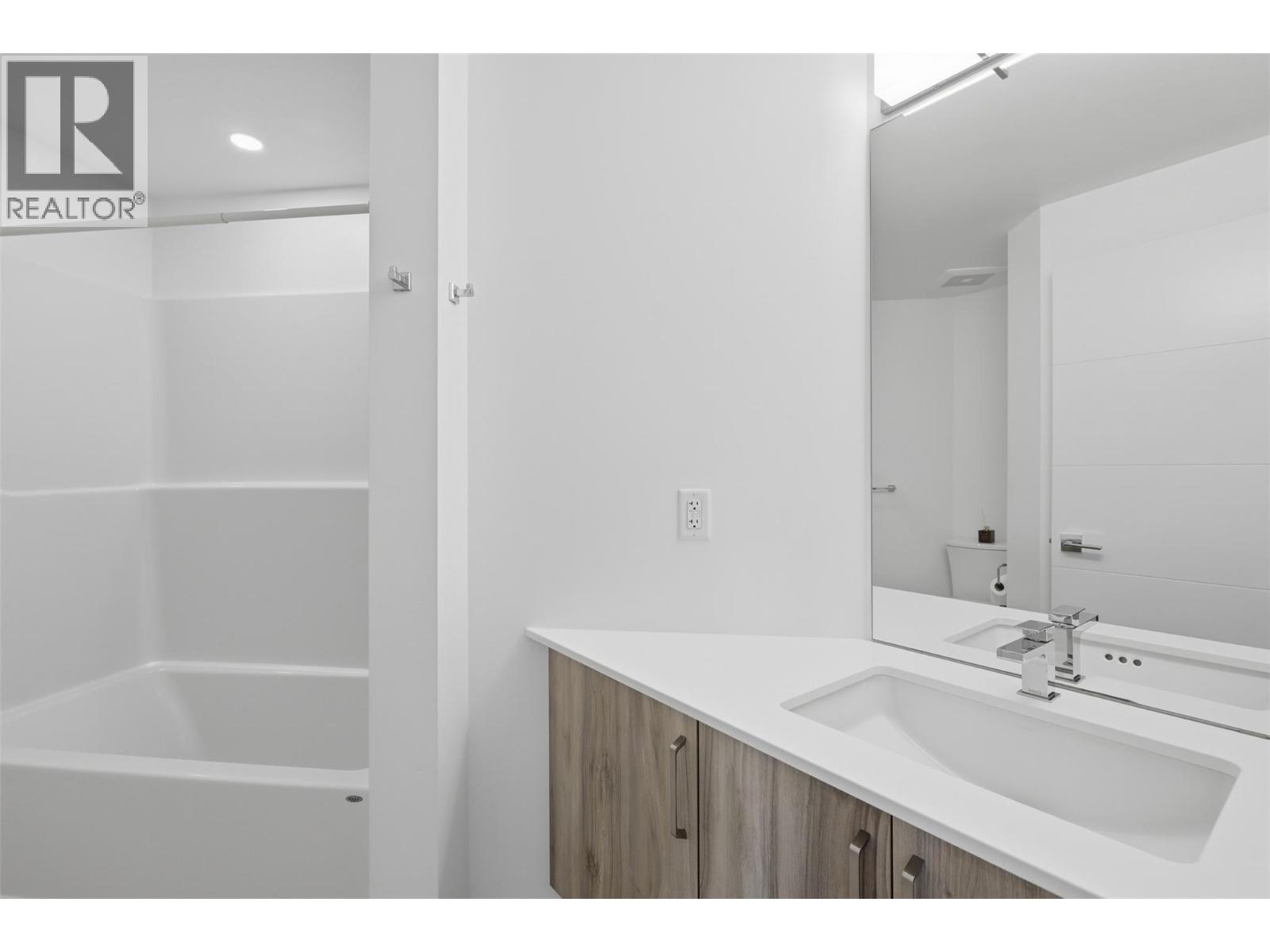 #2103 1405 SPRINGHILL Drive - 39