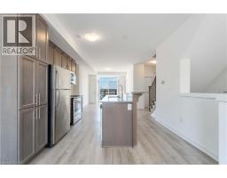 Kitchen - 590 North Service Road Unit# 12, Stoney Creek, ON L8E0K5 Photo 8