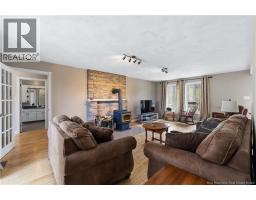 12 Thaddee Street, photo 14