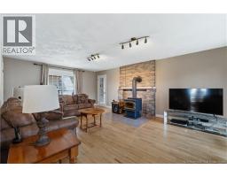 12 Thaddee Street, photo 15