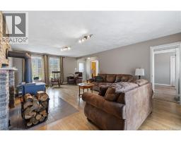 12 Thaddee Street, photo 13