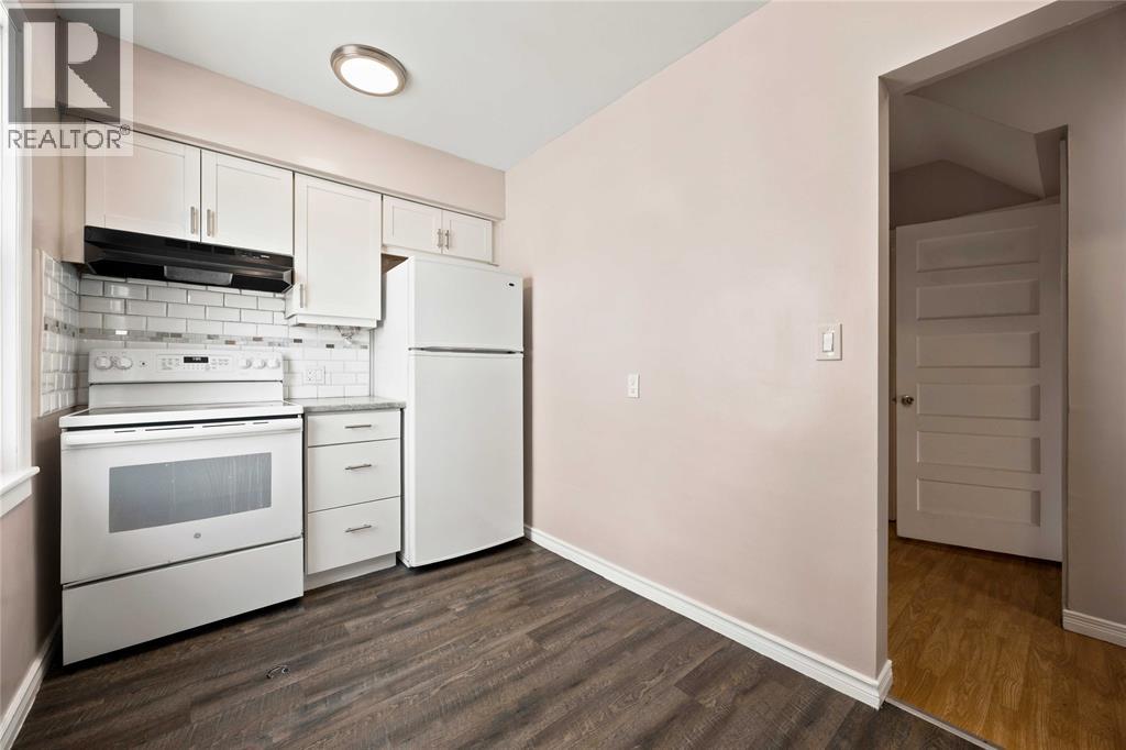 209 FELIX STREET - 10