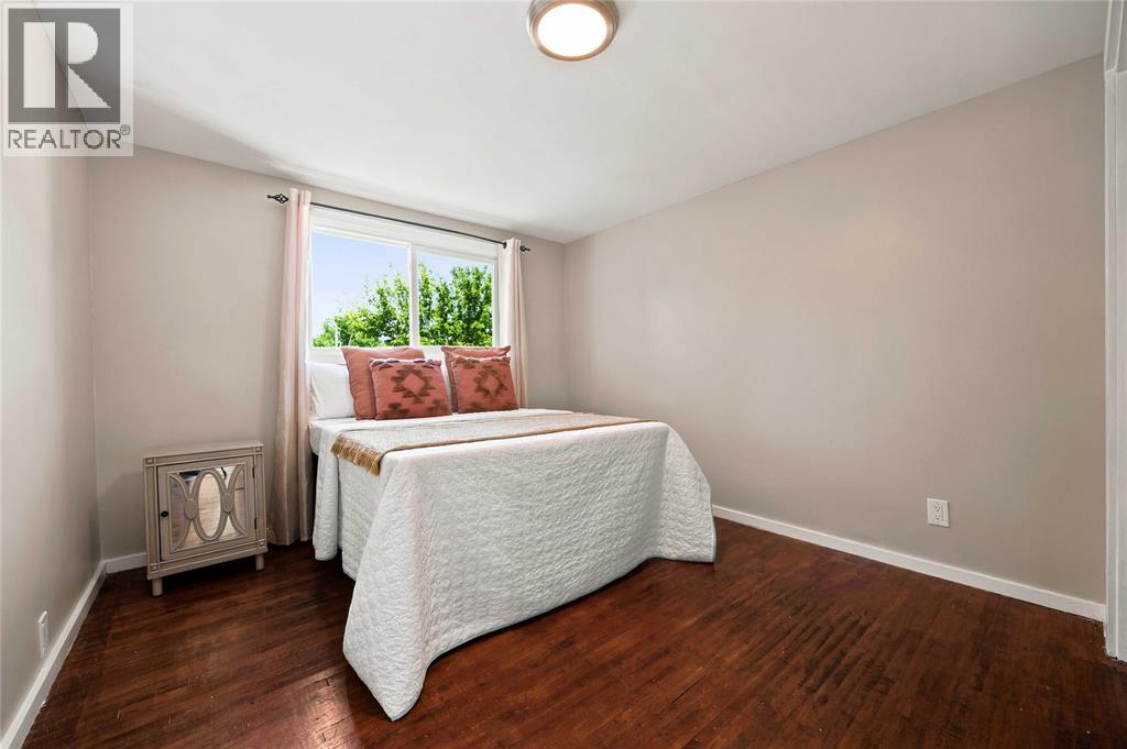 209 Felix Street — photo 20
