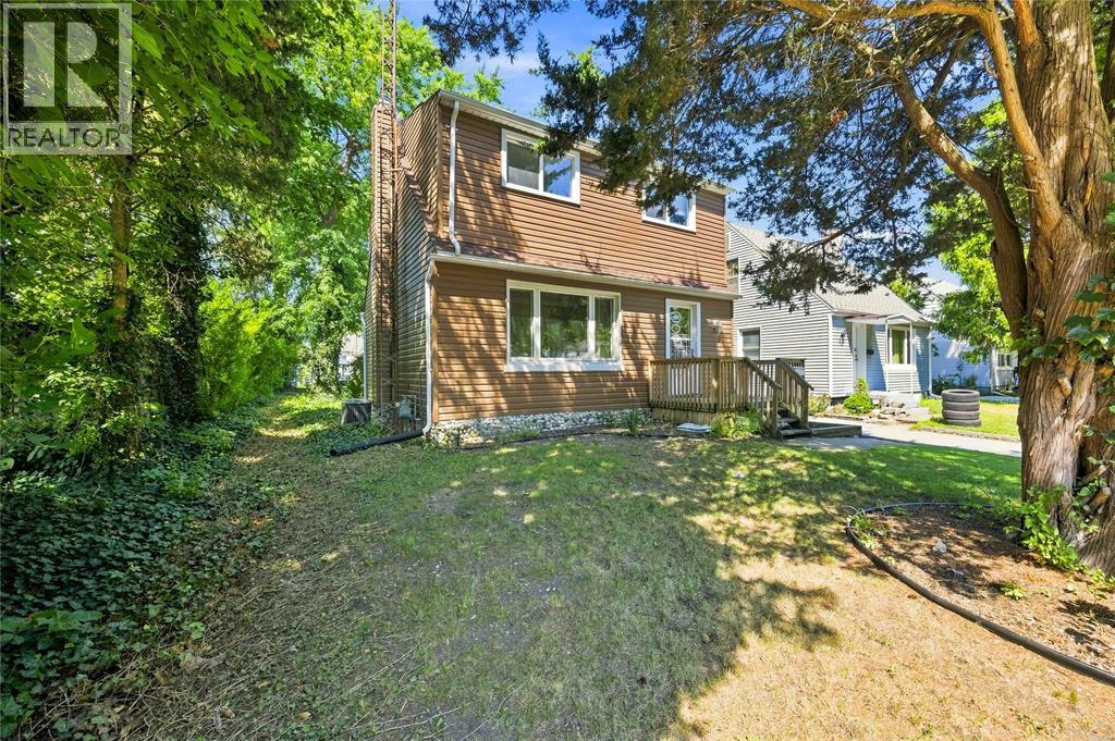209 FELIX STREET - 3
