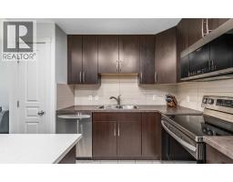 4pc Bathroom - 1110 Mckenzie Towne Row Se, Calgary, AB T2Z1E1 Photo 10